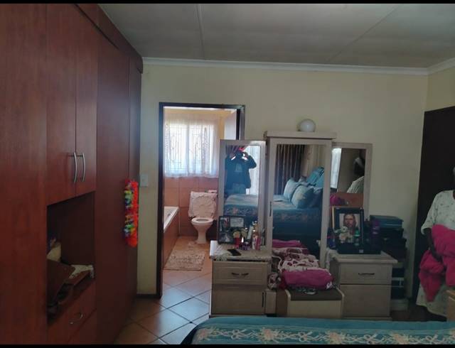 3 BEDROOM HOUSE FOR SALE IN SOSHANGUVE B